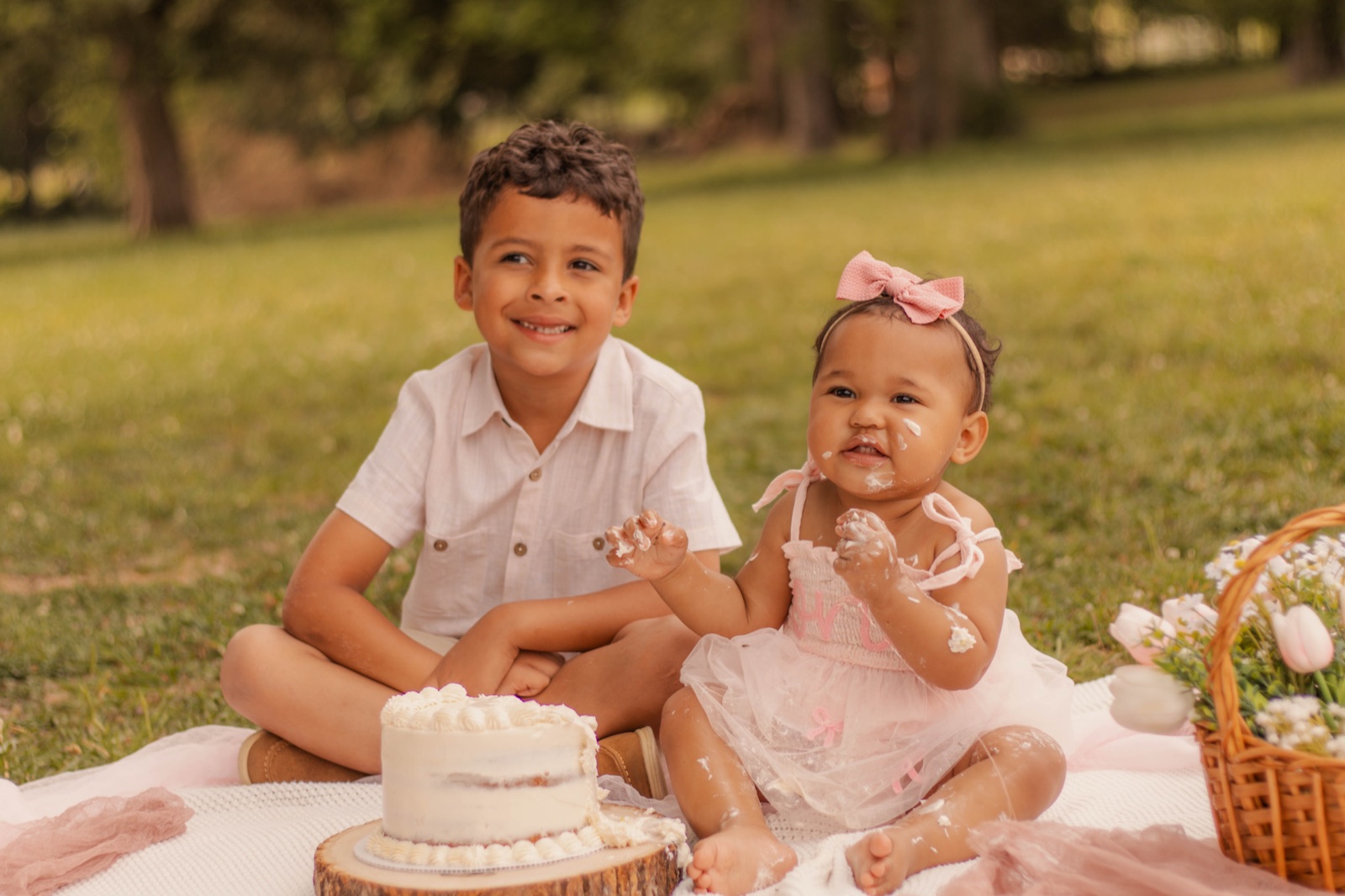 Birthday & Milestone photography by MBPhotography