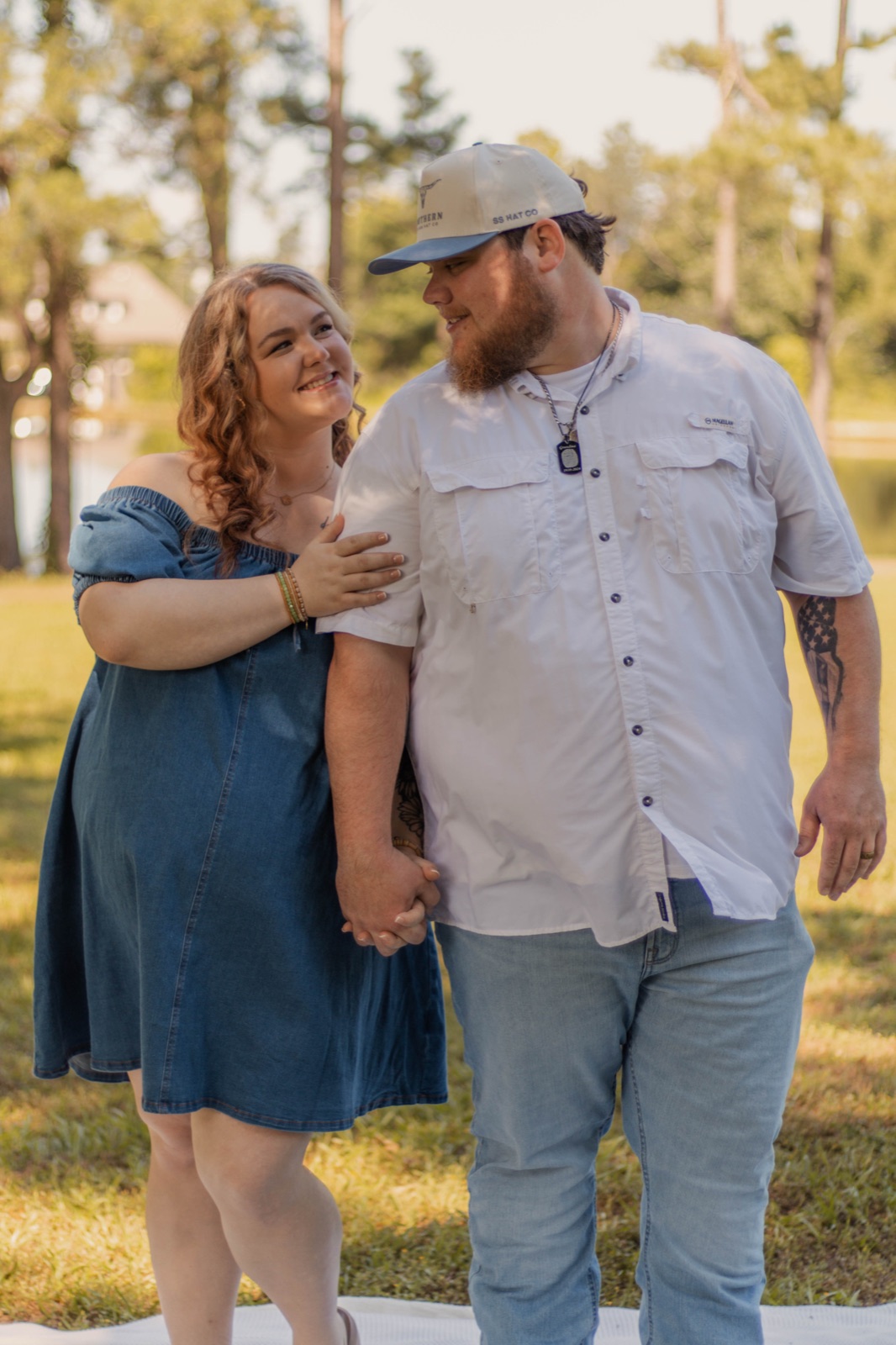 Maternity photography by MBPhotography